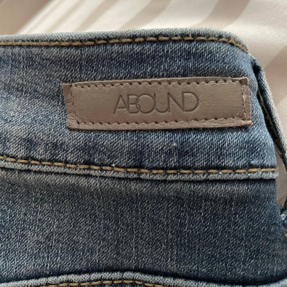 SOLD - Picture 3 of 6